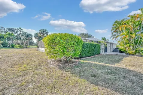 1704 Se Adair Road Port Saint Lucie FL 34952
