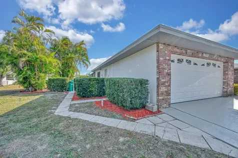 1704 Se Adair Road Port Saint Lucie FL 34952
