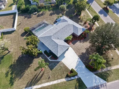 1704 Se Adair Road Port Saint Lucie FL 34952