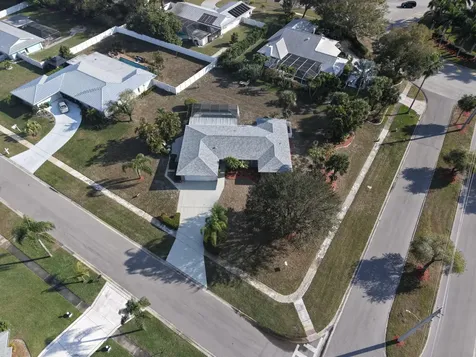 1704 Se Adair Road Port Saint Lucie FL 34952