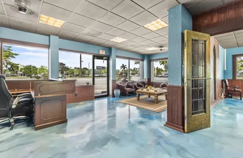 2095 NW Federal Highway Jensen Beach FL 34957