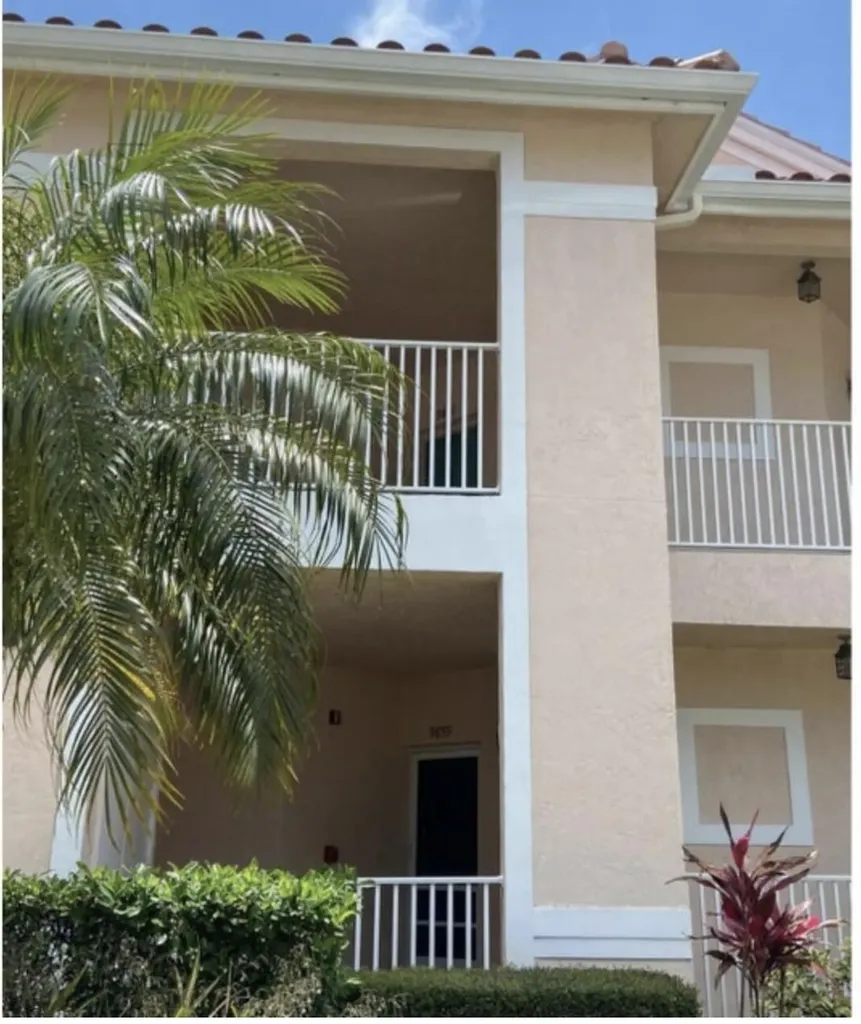 9871 Perfect Drive Port Saint Lucie FL 34986