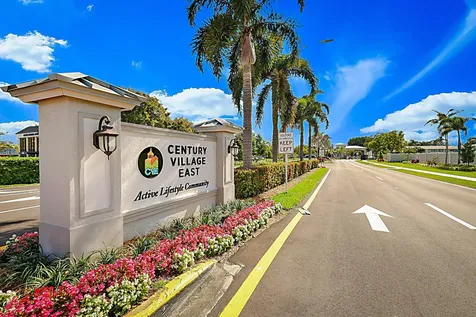 134 Lyndhurst F Deerfield Beach FL 33442