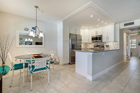 134 Lyndhurst F Deerfield Beach FL 33442