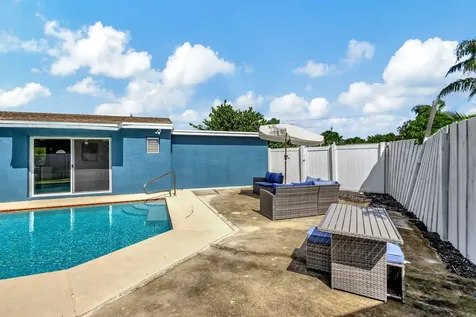 9518 Keating Drive Palm Beach Gardens FL 33410