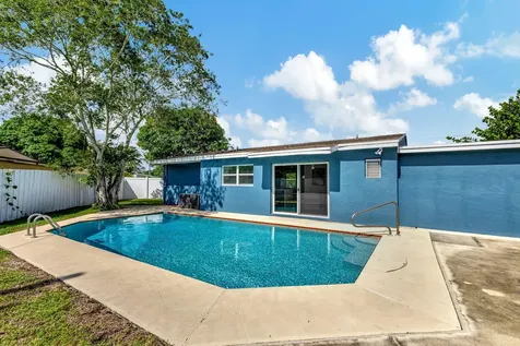 9518 Keating Drive Palm Beach Gardens FL 33410