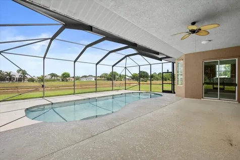 230 Sw Ridgecrest Drive Port Saint Lucie FL 34953