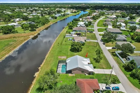 230 Sw Ridgecrest Drive Port Saint Lucie FL 34953