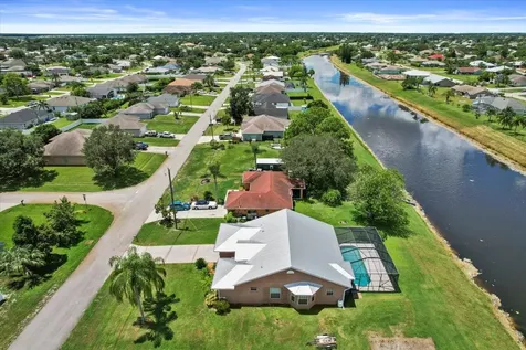 230 Sw Ridgecrest Drive Port Saint Lucie FL 34953