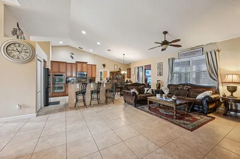 3044 SW Savona Boulevard Port Saint Lucie FL 34953