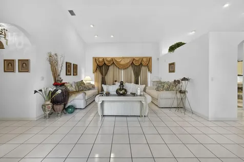 1940 S Club Drive Wellington FL 33414