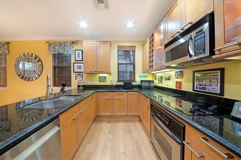 381 W Mallory Circle Delray Beach FL 33483