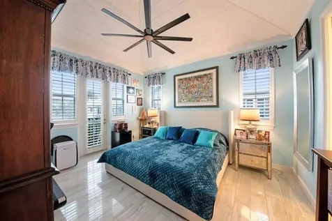 381 W Mallory Circle Delray Beach FL 33483