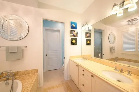 381 W Mallory Circle Delray Beach FL 33483