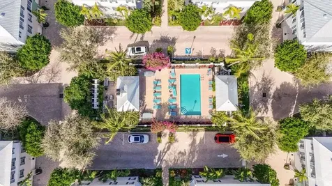 381 W Mallory Circle Delray Beach FL 33483