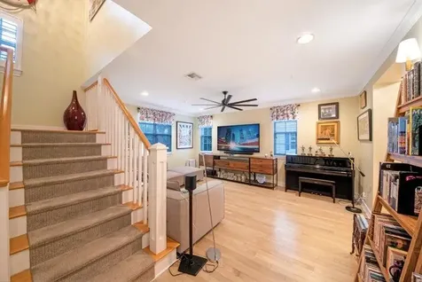 381 W Mallory Circle Delray Beach FL 33483