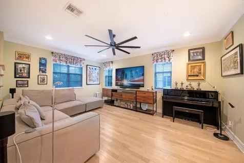 381 W Mallory Circle Delray Beach FL 33483