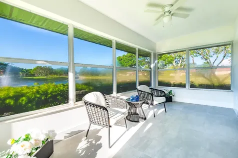 604 Laconia Circle Lake Worth FL 33467