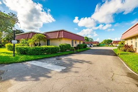 604 Laconia Circle Lake Worth FL 33467