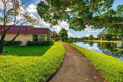 604 Laconia Circle Lake Worth FL 33467