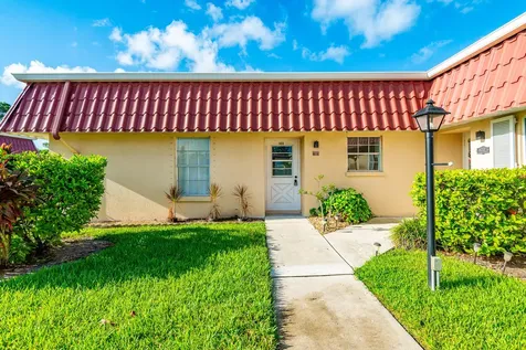 604 Laconia Circle Lake Worth FL 33467