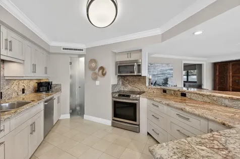 4605 S Ocean Boulevard Highland Beach FL 33487