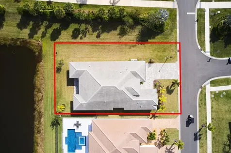 12329 Sw Saltwater Drive Port Saint Lucie FL 34987