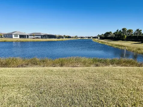 12329 Sw Saltwater Drive Port Saint Lucie FL 34987