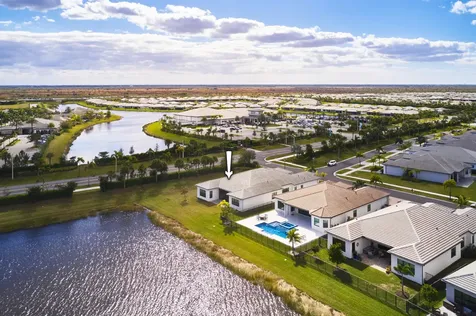 12329 Sw Saltwater Drive Port Saint Lucie FL 34987