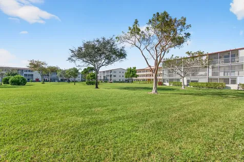359 Brighton I Boca Raton FL 33434