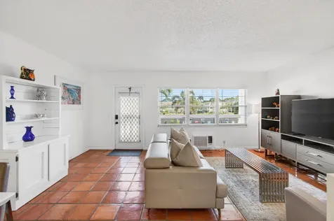 359 Brighton I Boca Raton FL 33434