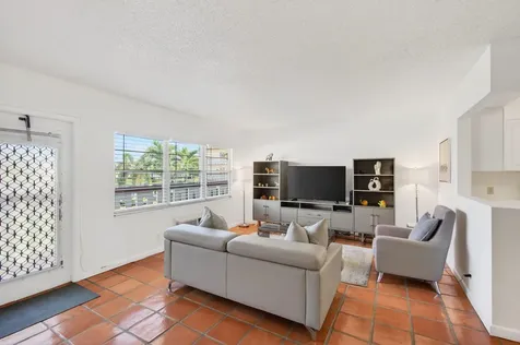 359 Brighton I Boca Raton FL 33434