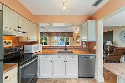 118 Castlewood Drive North Palm Beach FL 33408