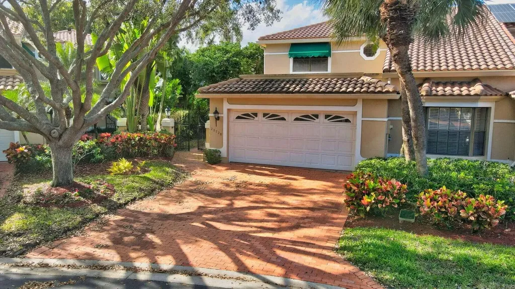 22728 Caravelle Circle Boca Raton FL 33433