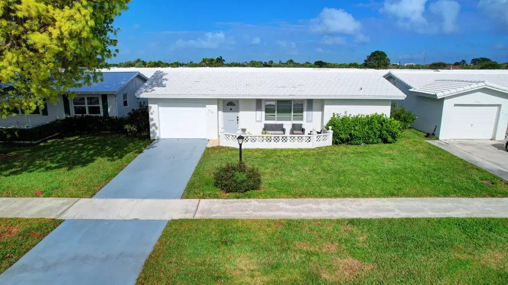 716 Sw 18th Street Boynton Beach FL 33426