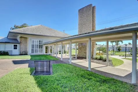716 Sw 18th Street Boynton Beach FL 33426
