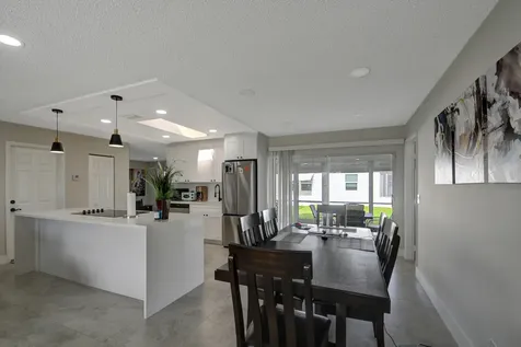 716 Sw 18th Street Boynton Beach FL 33426