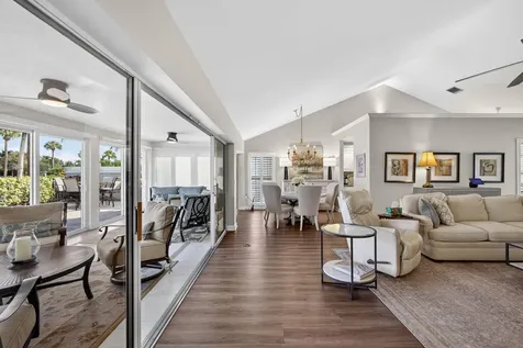 2386 Saratoga Bay Drive West Palm Beach FL 33409