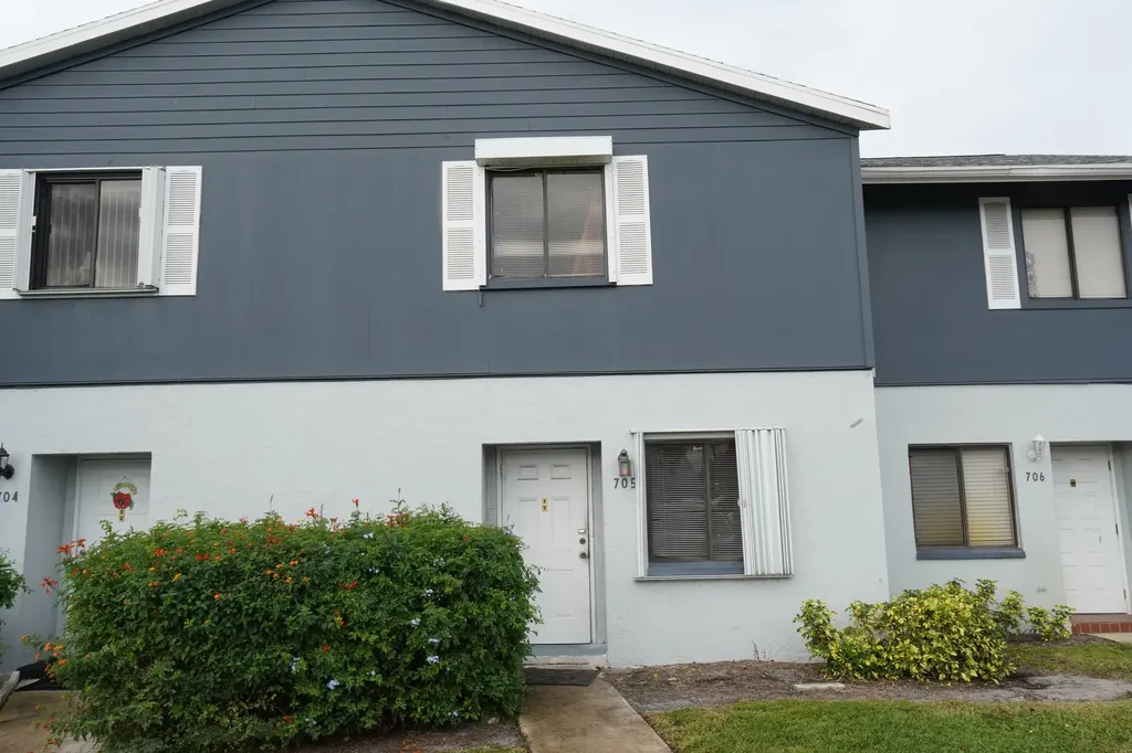 2641 Gately Drive West Palm Beach FL 33415