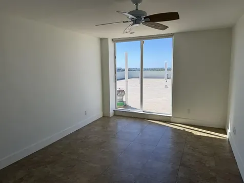2000 Ne 135th Street North Miami FL 33181