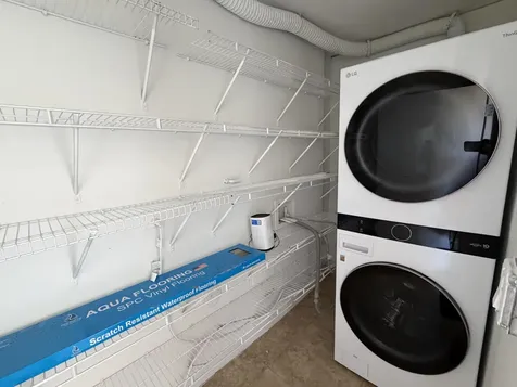 2000 Ne 135th Street North Miami FL 33181