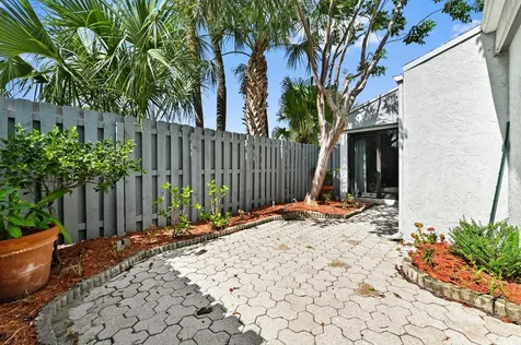 271 Nw 15th Street Boca Raton FL 33432