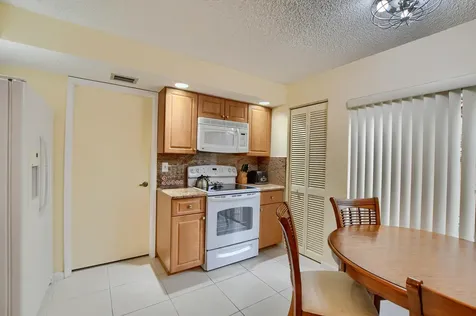 7834 La Mirada Drive Boca Raton FL 33433