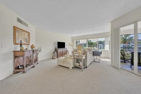 1117 Marine Way North Palm Beach FL 33408