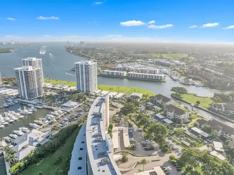 1117 Marine Way North Palm Beach FL 33408