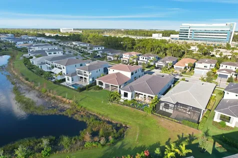 13171 Artisan Circle Palm Beach Gardens FL 33418