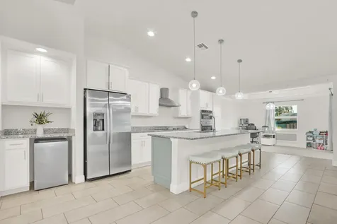 202 Sw Chandler Terrace Port Saint Lucie FL 34984