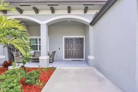 202 Sw Chandler Terrace Port Saint Lucie FL 34984
