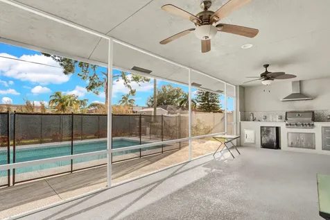 202 Sw Chandler Terrace Port Saint Lucie FL 34984
