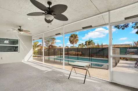 202 Sw Chandler Terrace Port Saint Lucie FL 34984